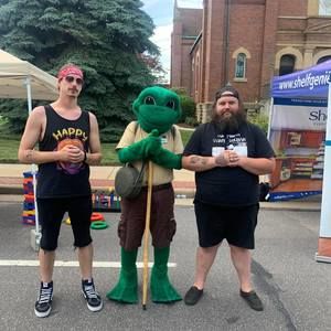 Meet your Posher, Vince